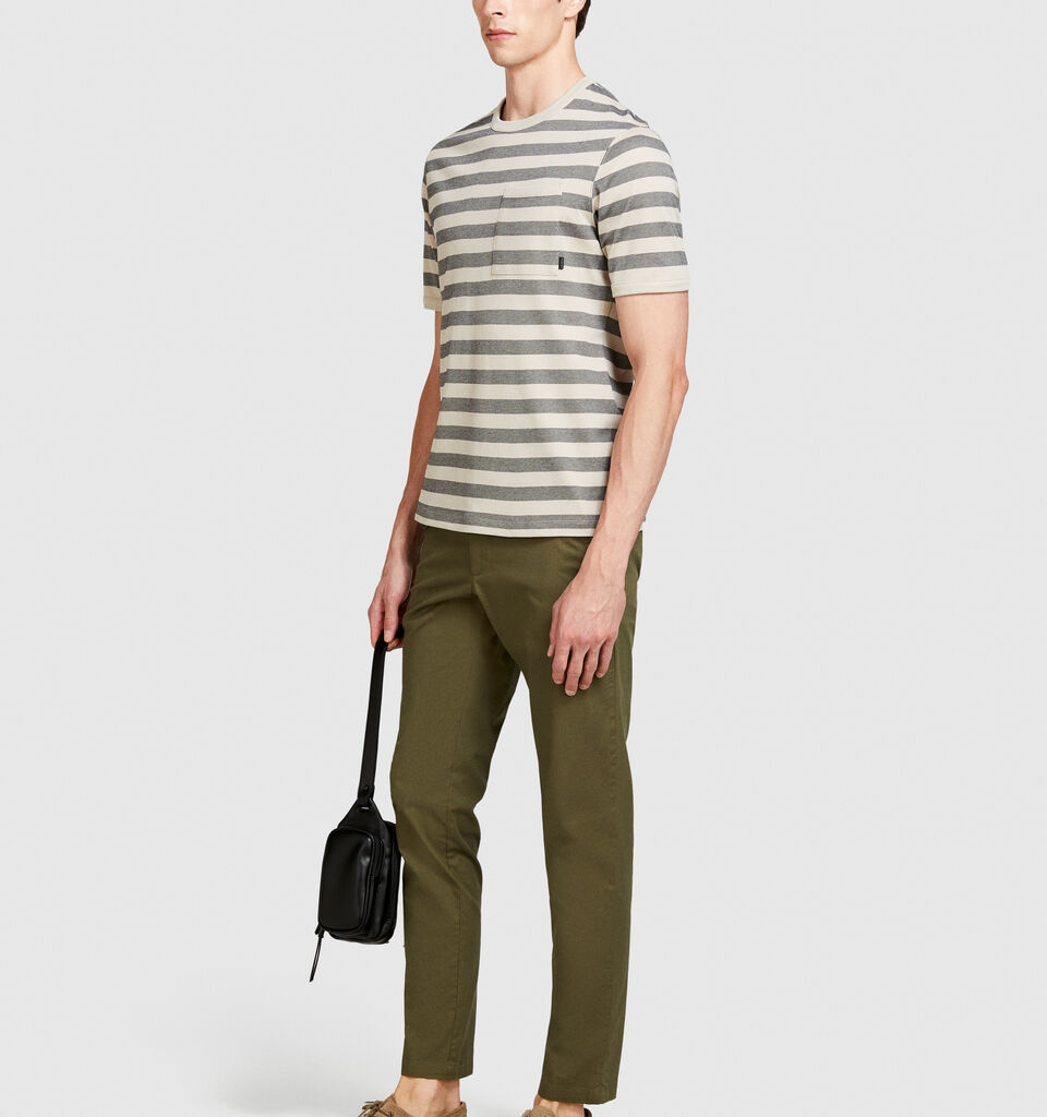 T-shirt with pocket - men's short sleeve t-shirts - Multi-color | Sisley image number 2